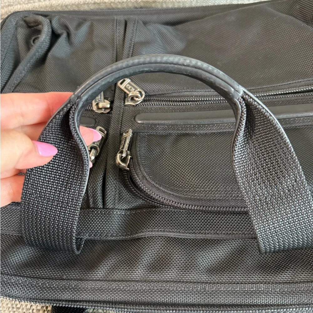 Tumi Alpha 26141D4 Black Expandable Large Dual Handle Briefcase Travel Bag